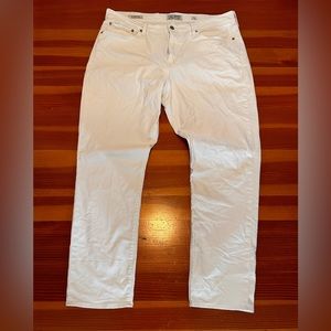 Like NEW Lucky Jeans